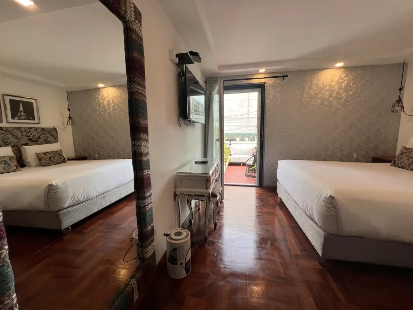 La Casa del Viajero - Image 1