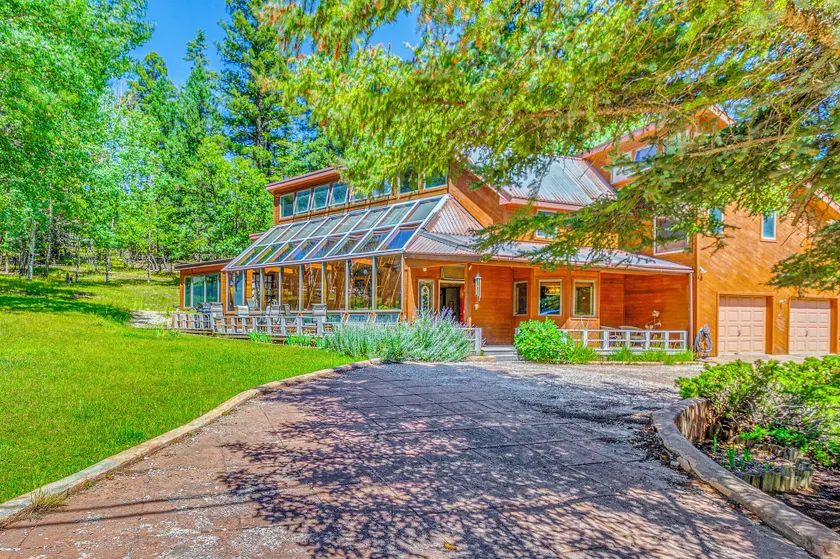 Hike & Ski! Quiet Home w/ Solarium in Cloudcroft - Image 1