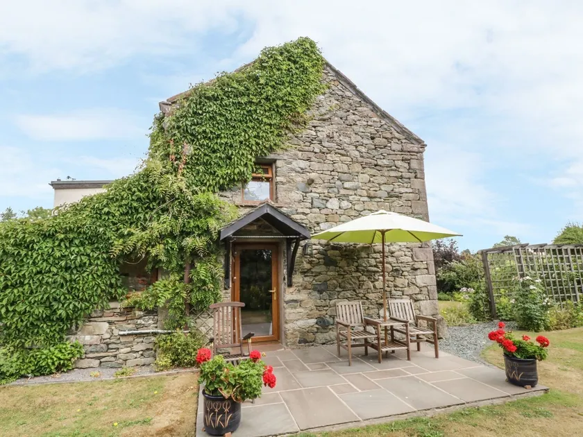 Poppy Cottage - Image 1