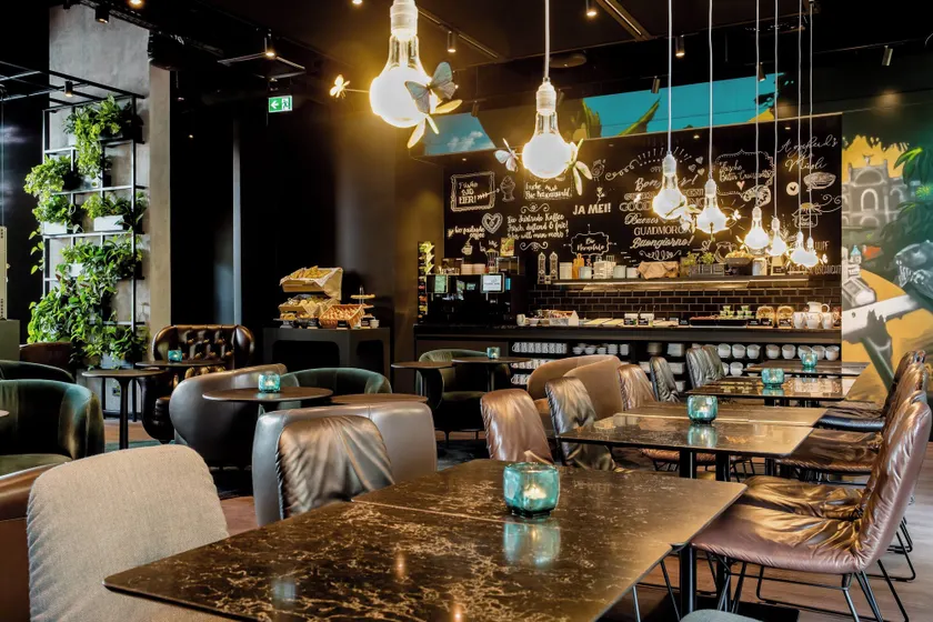 Motel One München-East Side - Image 1