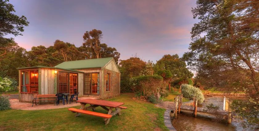 Stanley Lakeside Spa Cabins - Image 1