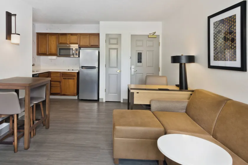 Residence Inn Columbus - Image 1