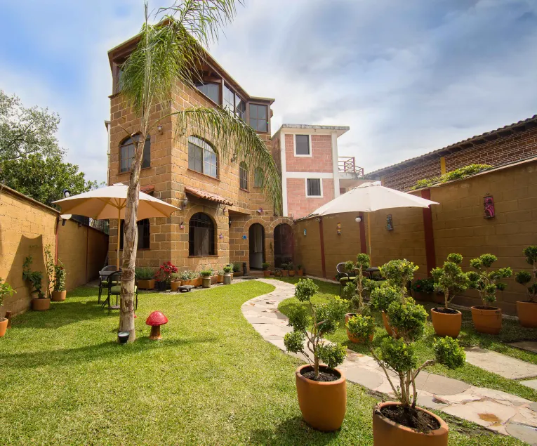Ma Petite Maison - Image 1