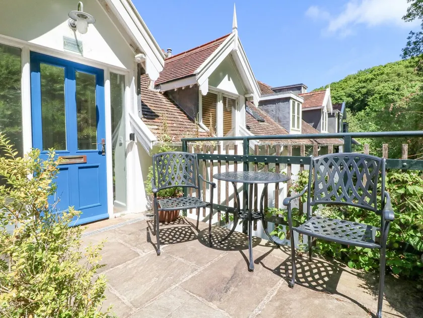 Springside - Image 1