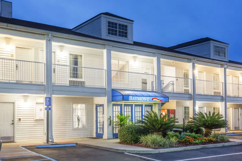 Baymont by Wyndham Valdosta at Valdosta Mall - Image 1