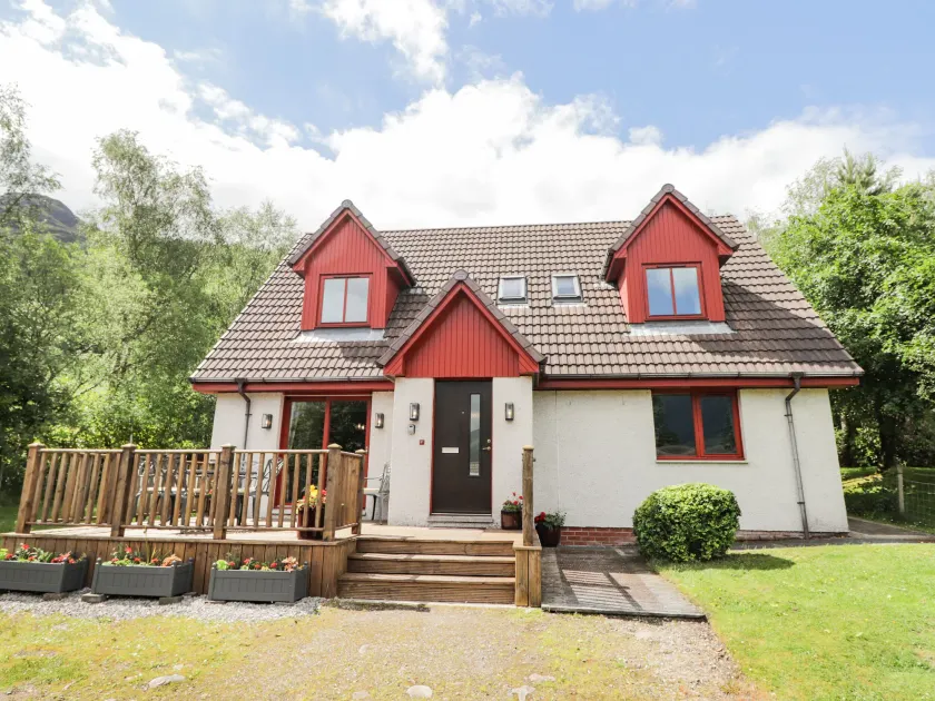 Silver Birch Lodge - Image 1
