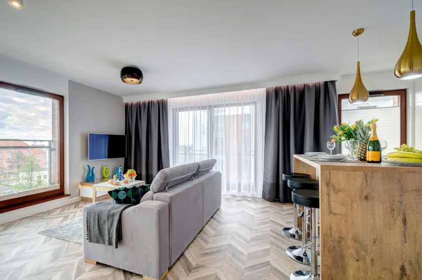 Live & Travel Apartments Number 1 - Image 1