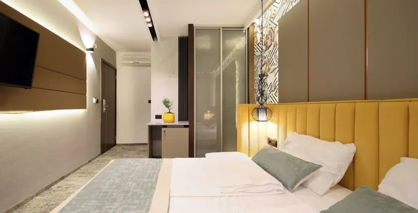 PLATINUM hotel & spa - Image 1