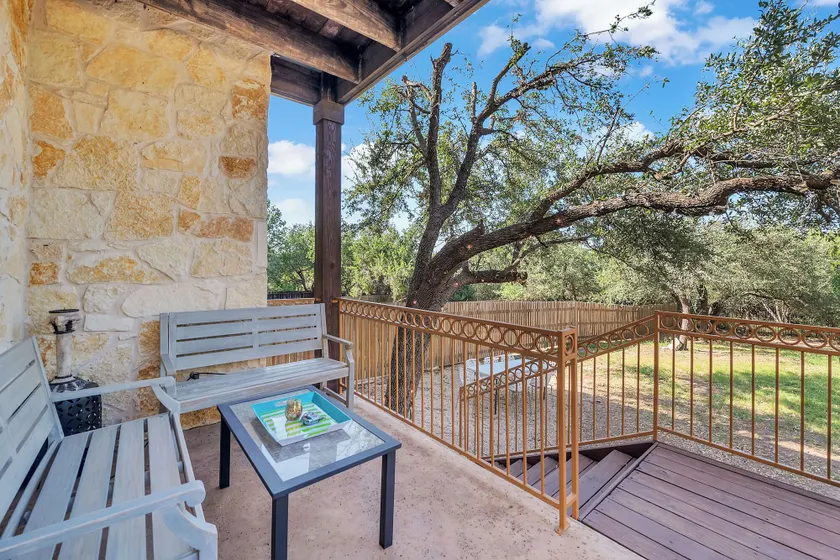 5 Mi to Lake Travis: Pet-friendly Home w/ Yard! - Image 1