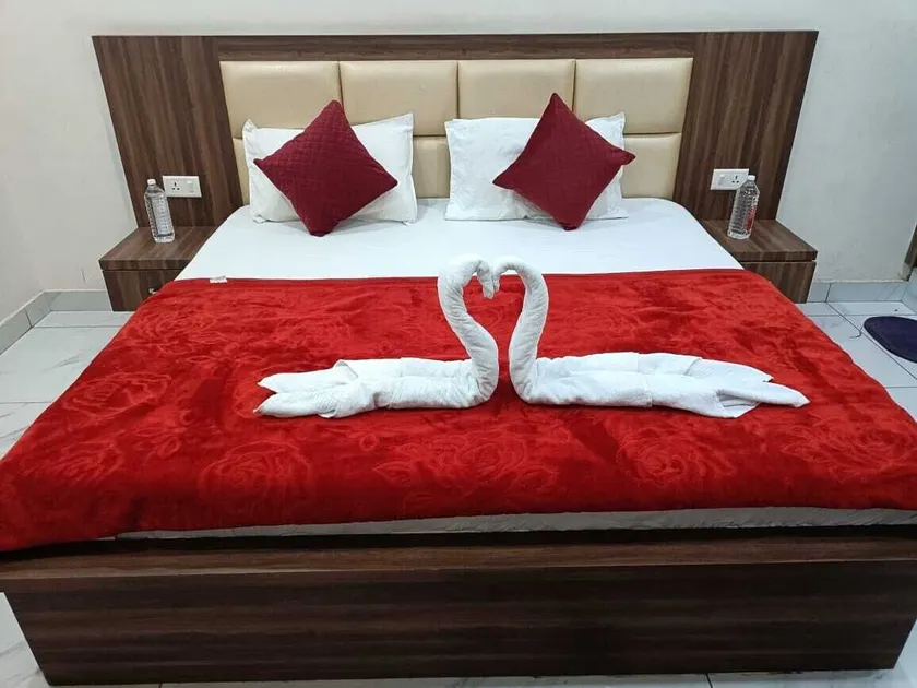 Hotel Lucky - Image 1