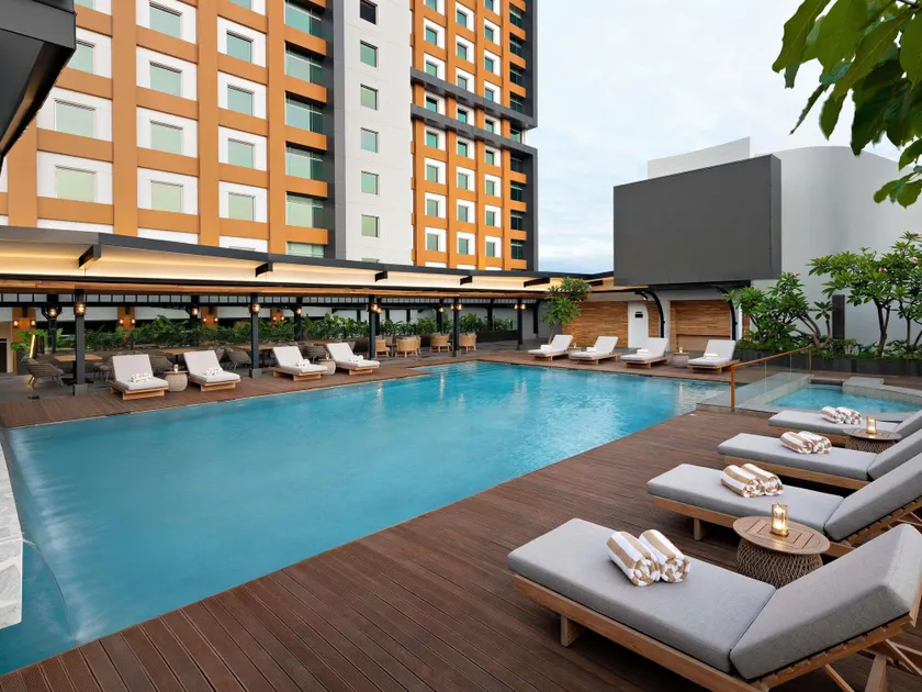 Mövenpick Hotel Jakarta City Centre - Image 1