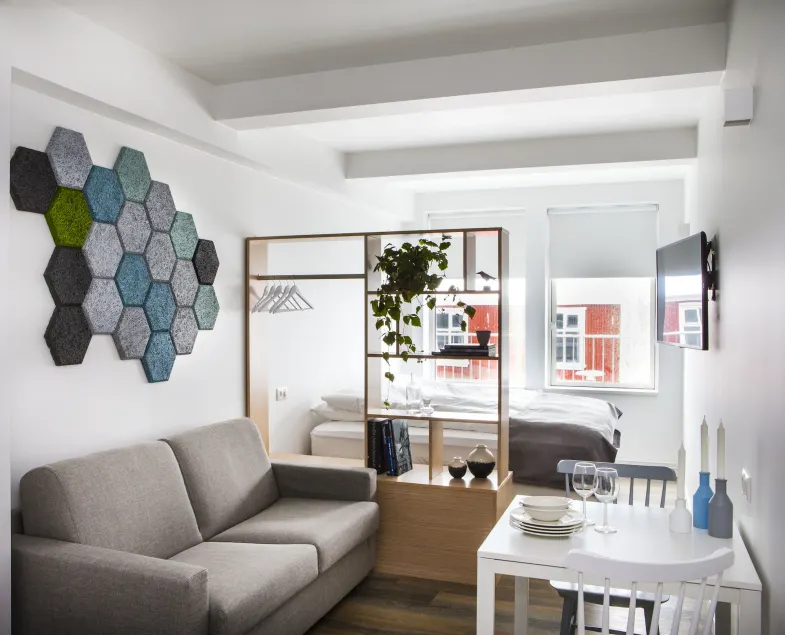 Island Apartments - Image 1