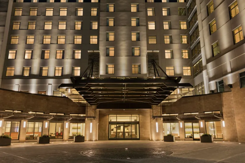 Embassy Suites by Hilton Berkeley Heights - Image 1