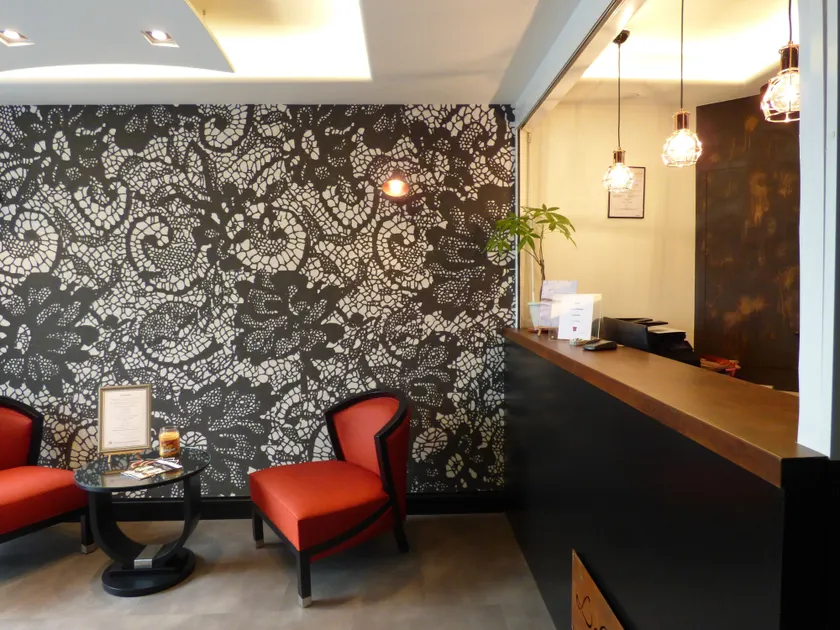Hôtel Le Benhuyc - Reception