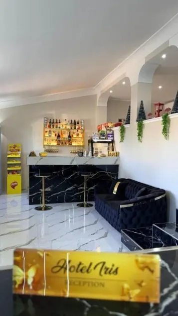 Hotel Iris - Saguão