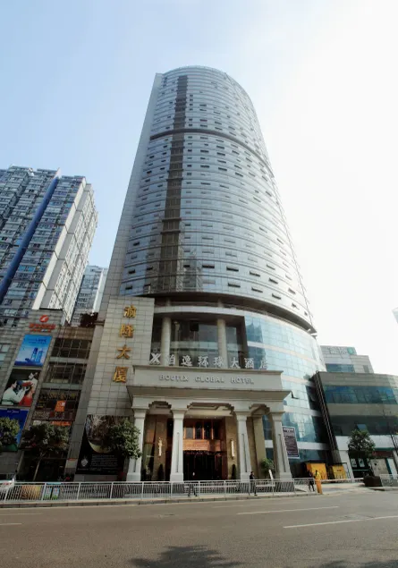 Elite Polink Global Hotel - Image 1