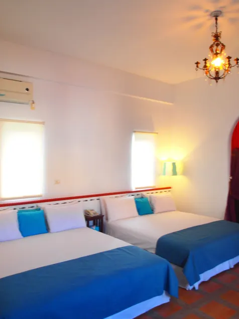 Greek Frontier Villa - Image 1