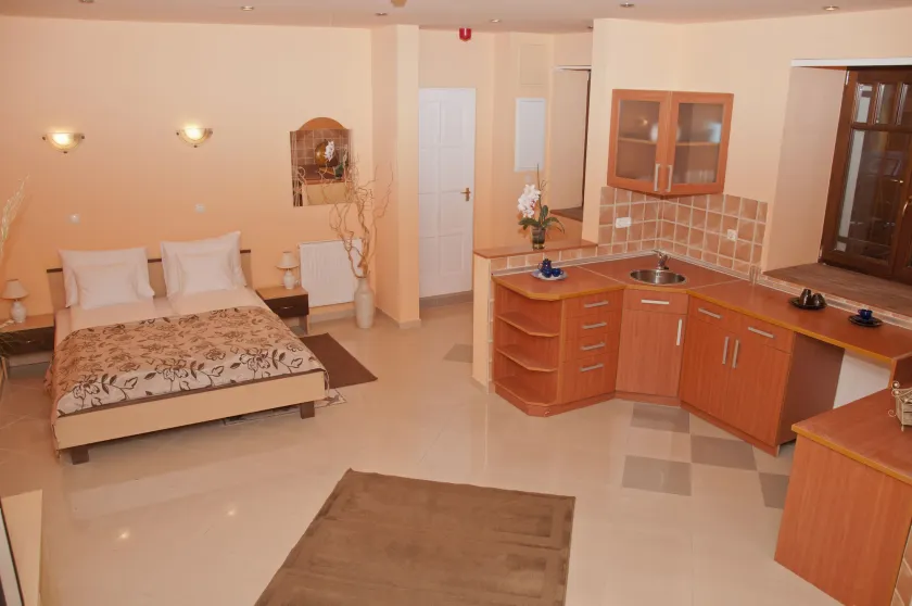 Esprit Hotel - Image 1