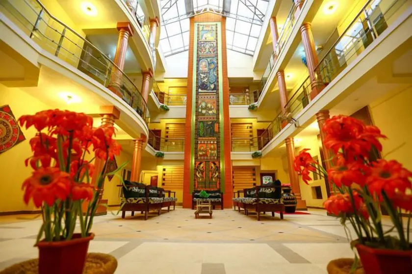 Hotel Abi's Inn - Image 1