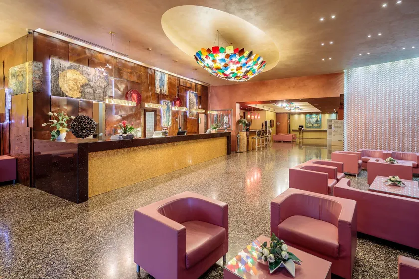 Base Hotel - Image 1