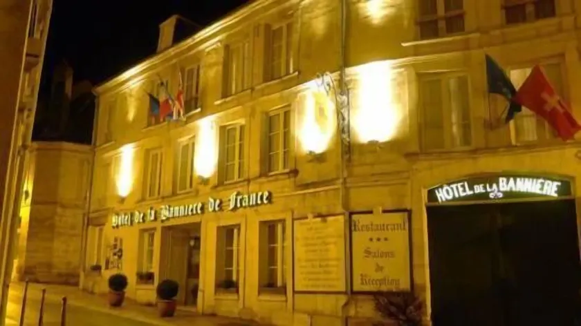 Hôtel De La Banniere De France Laon - Image 1
