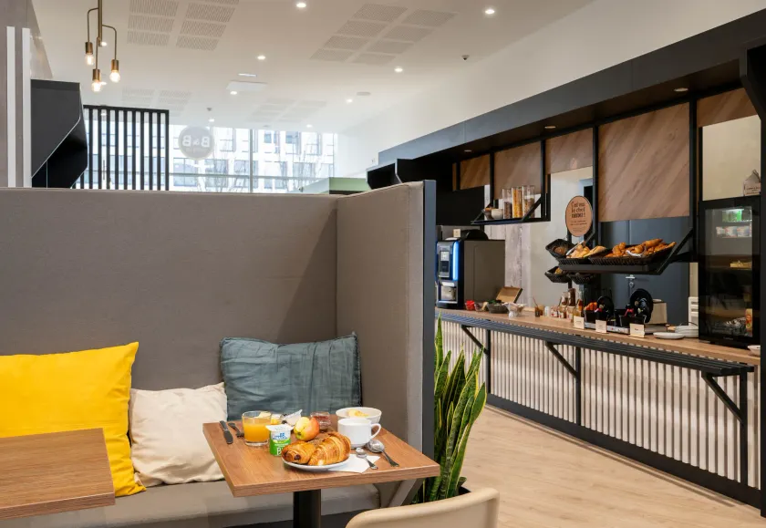 B&B HOTEL Saint-Nazaire Pornichet - Image 1