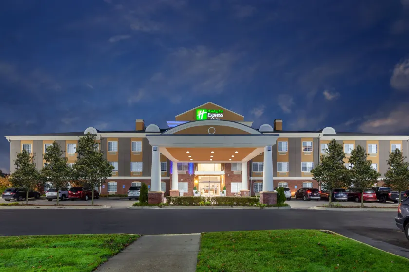 Holiday Inn Express Hotel & Suites Woodhaven by IHG - Image 1