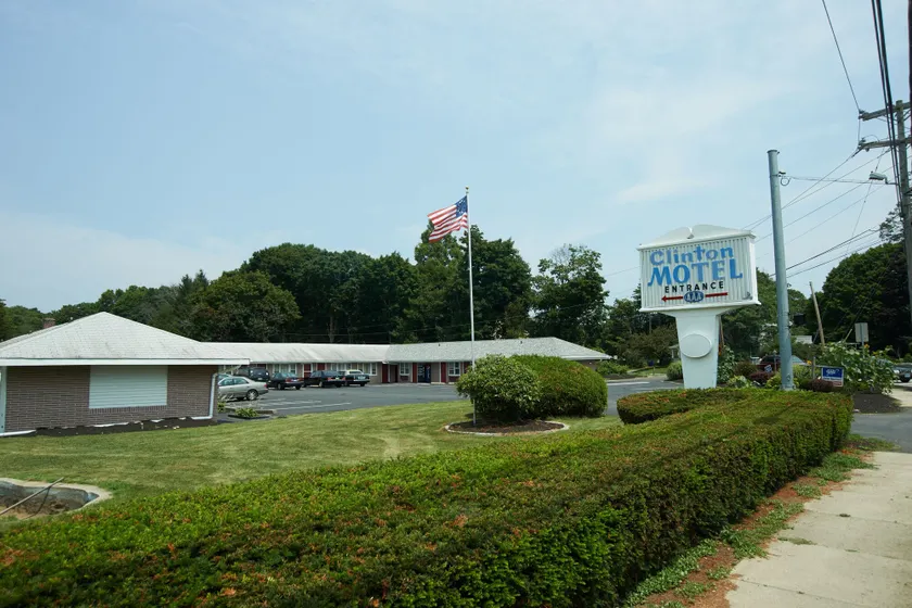 Clinton Motel - Image 1