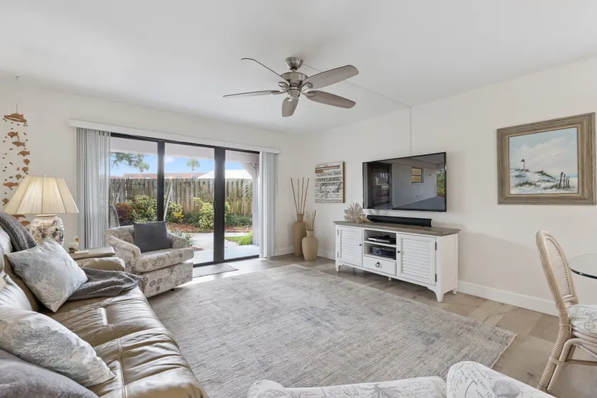Ola Grande - Beachside Condos with Pool next to Cocoa Beach Pier - Image 1
