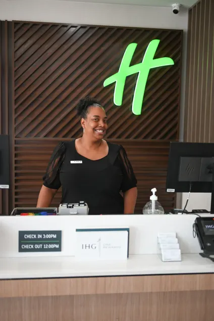 Holiday Inn Cleveland-Mayfield by IHG - Reception