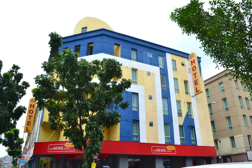 Sun Inns Hotel Kota Damansara Near Hospital Sungai Buloh - Image 1