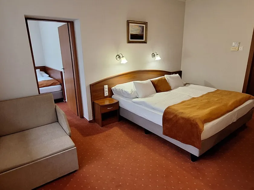 Hungarospa Thermal Hotel - Image 1