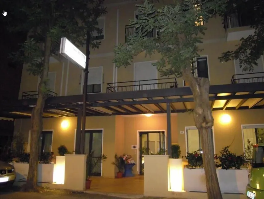 Hotel Asso - Image 1