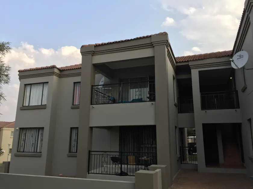 Tntee Apartments - Image 1