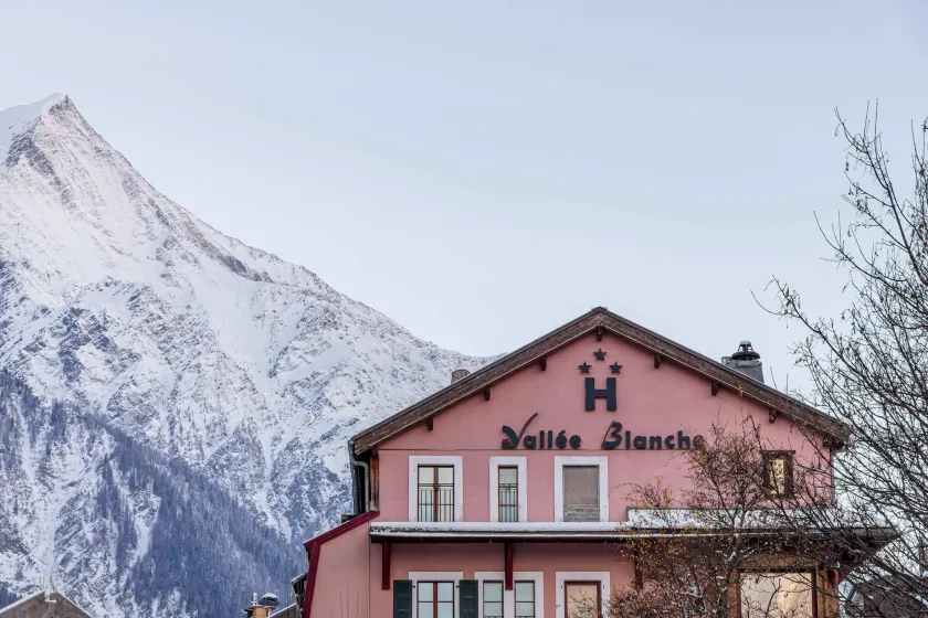 Hôtel La Vallée Blanche - Image 1