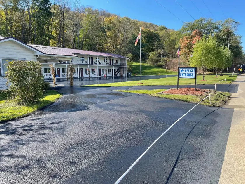 Budget Lodge Warren - Image 1