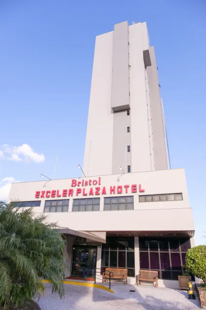 Bristol Exceler Campo Grande - Image 1