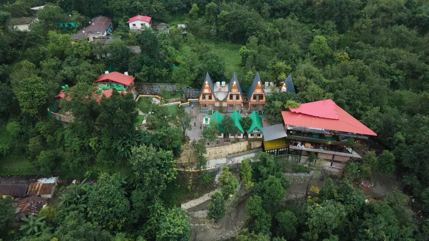 Mudras Grove Resort - Image 1