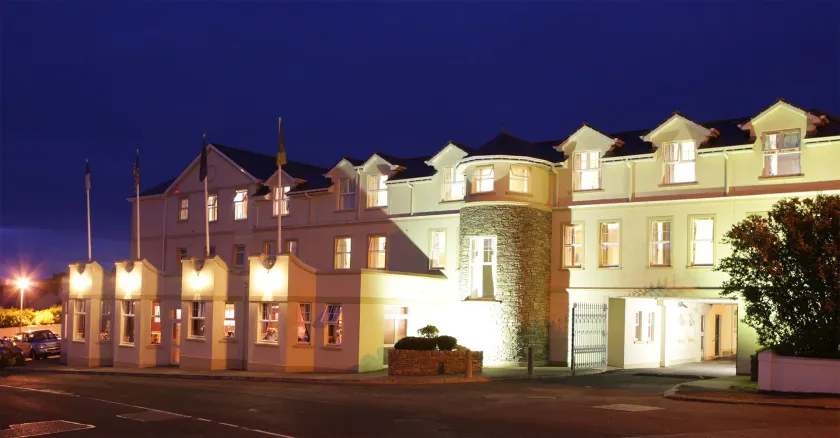 Ballyliffin Hotel - Image 1