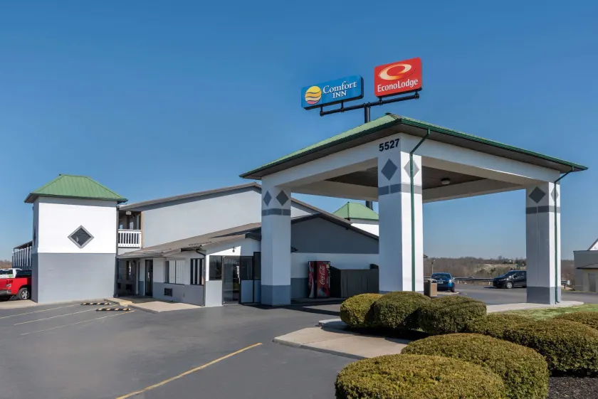 Econo Lodge Lexington Southeast - Image 1
