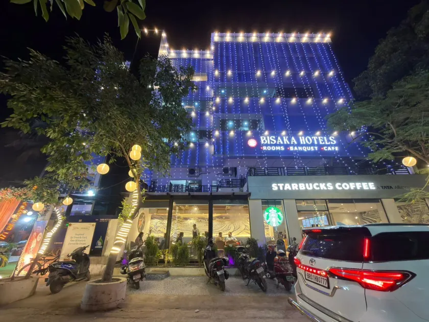 Bisaka Hotels - Image 1