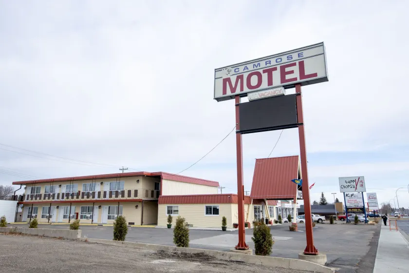 Camrose Motel - Image 1