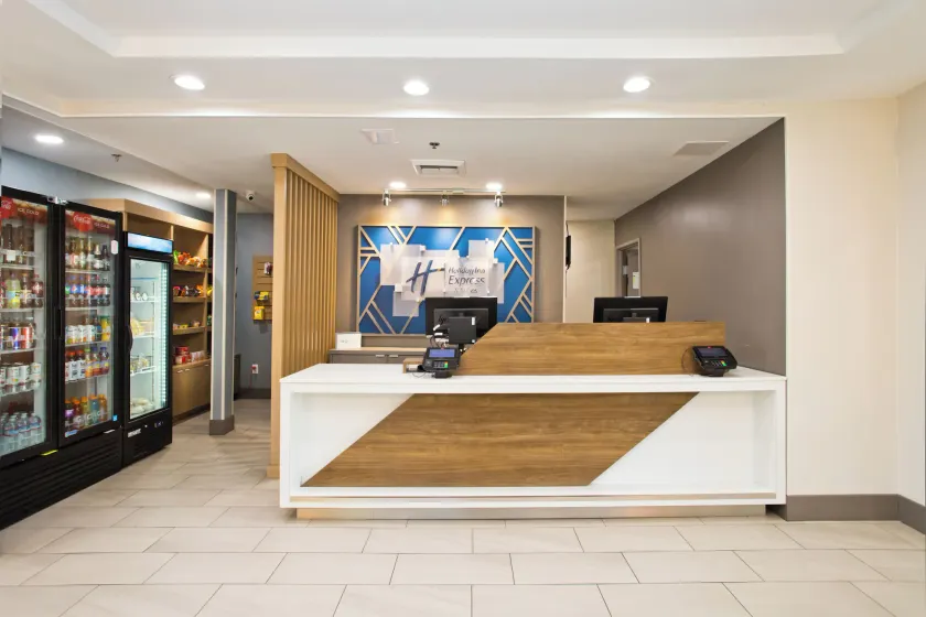 Holiday Inn Express & Suites Sacramento NE Cal Expo by IHG - Lobby
