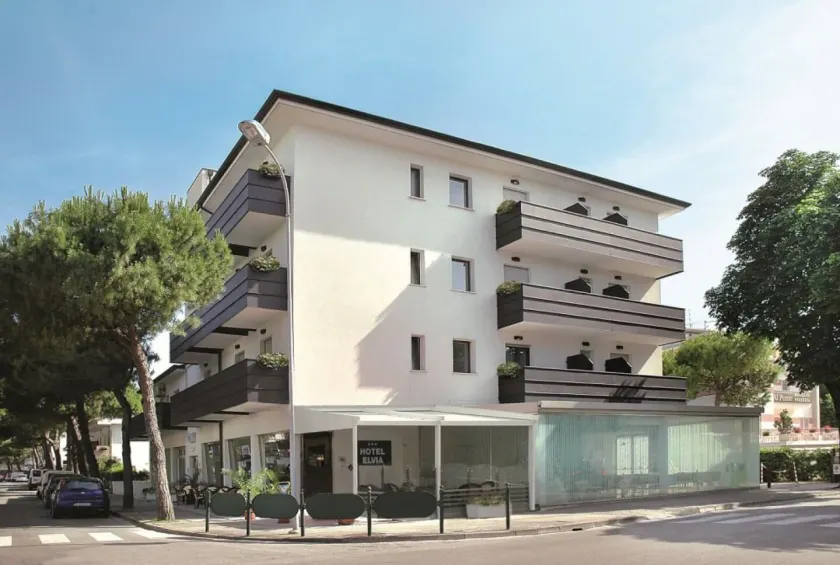Hotel Elvia - Image 1