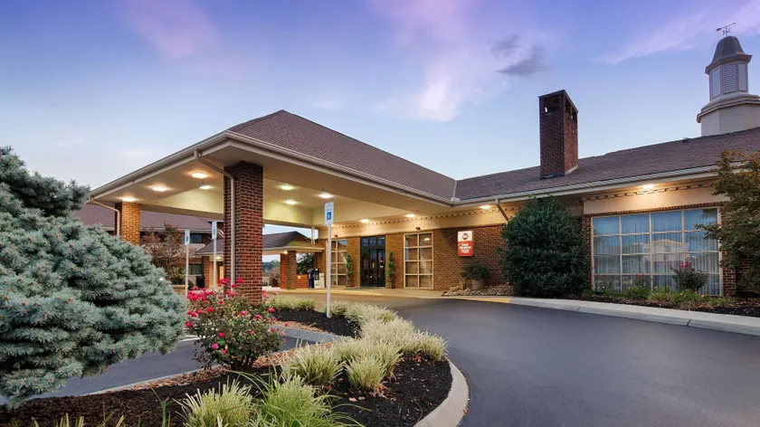 Best Western Plus Morristown Conference Center - Image 1