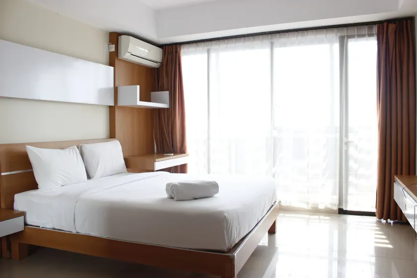 Cozy Studio Apartment at Beverly Dago By Travelio - Image 1