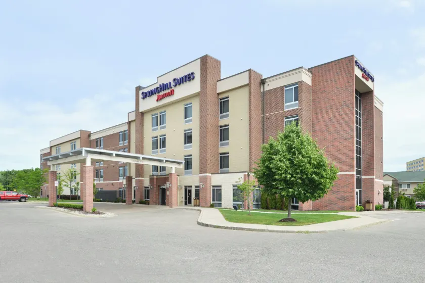 Springhill Suites by Marriott Detroit Metro Airport Romulus - Image 1