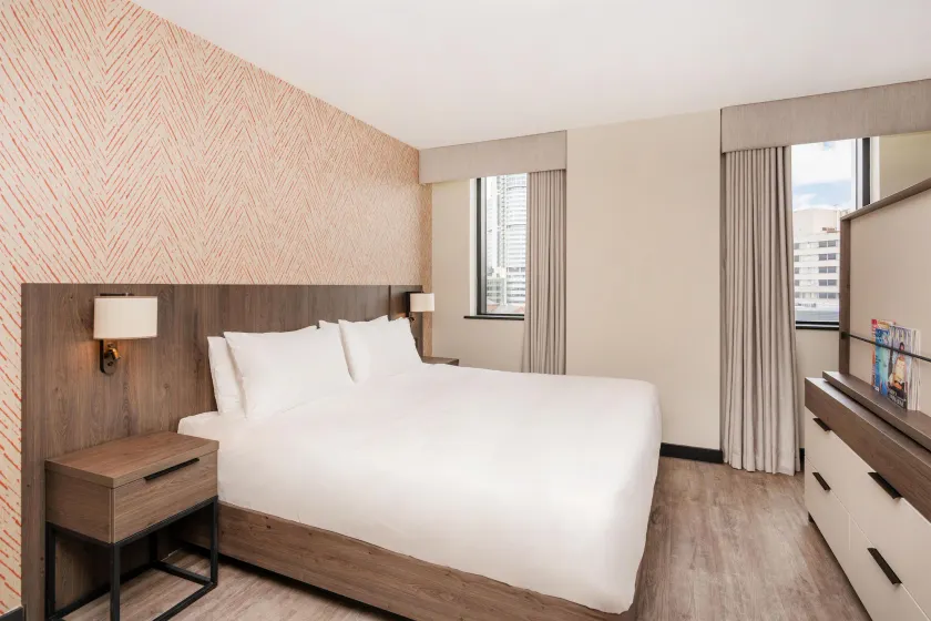 Hyatt House Aparthotel Leeds - Image 1