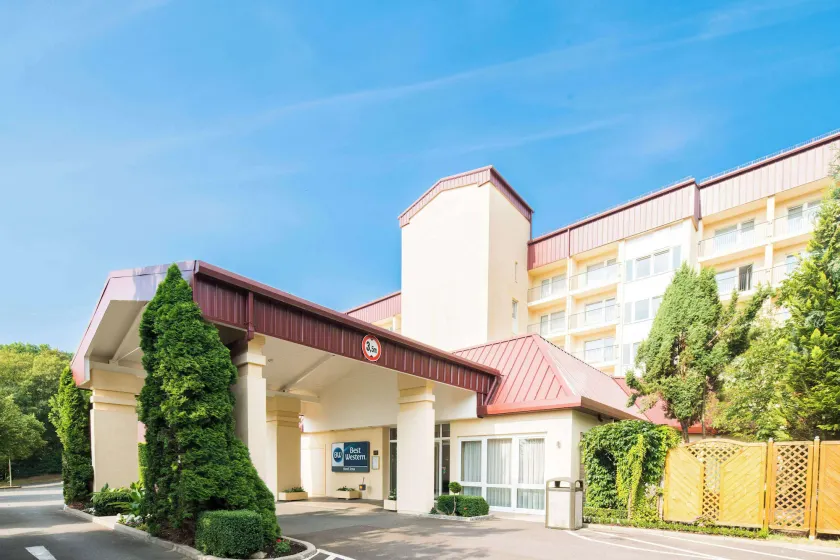 Best Western Hotel Jena - Image 1