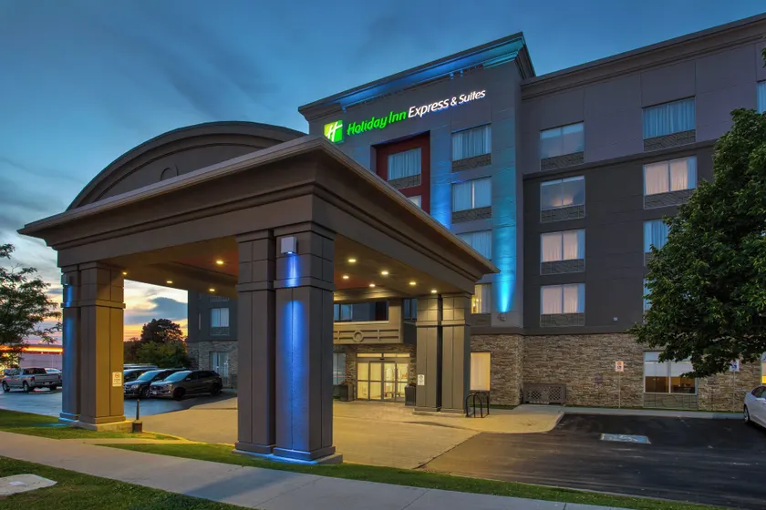 Holiday Inn Express Kingston Central by IHG - Image 1